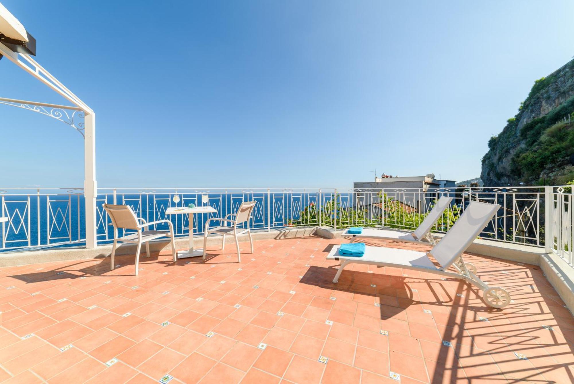 Eden Sul Mare Bed & Breakfast Amalfi Exterior photo